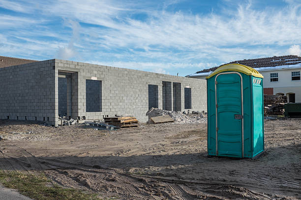 Best Emergency porta potty rental  in Country Clu, FL
